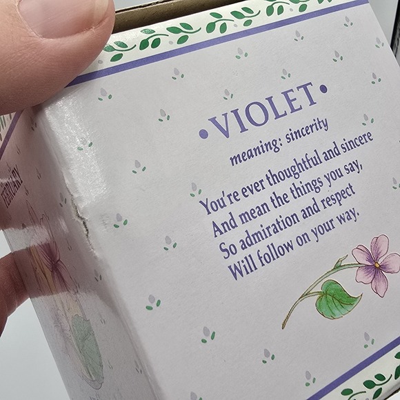 Vintage PAPEL FREELANCE Flower of the Month February Violet Coffee Mug - Picture 7 of 10